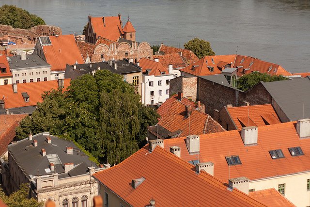 Tani Kurier Międzynarodowy Toruń